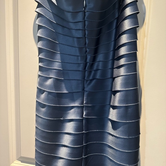 Beautiful blueish!grayish halter cocktail dress - Picture 3 of 4